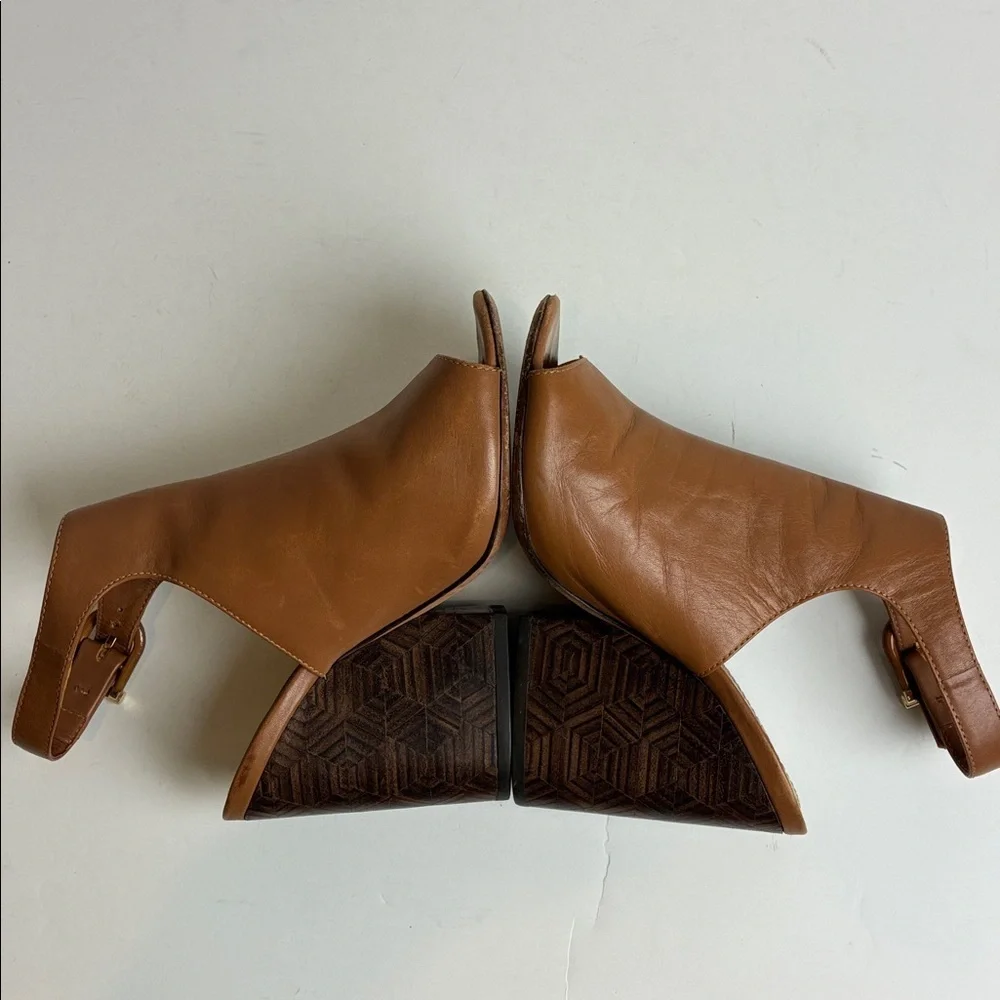 Tory Burch Grove Open Toe Bootie Sz 5 Royal Tan Wood Detail Heel Designer Luxury